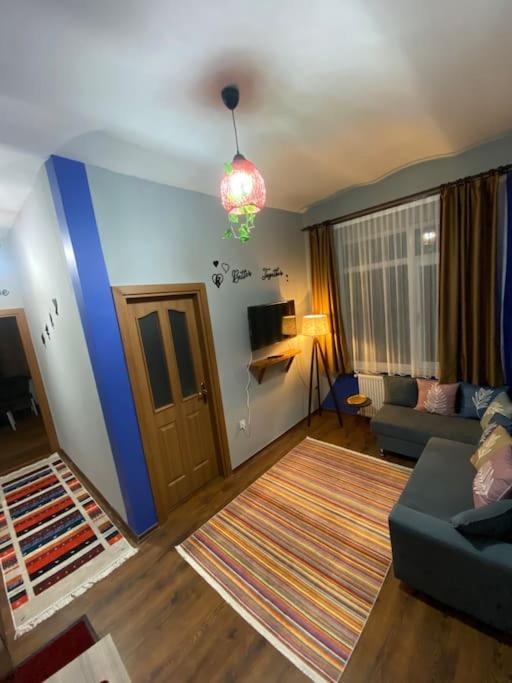 Taksim Pera House Apartment Istanbul Exterior photo